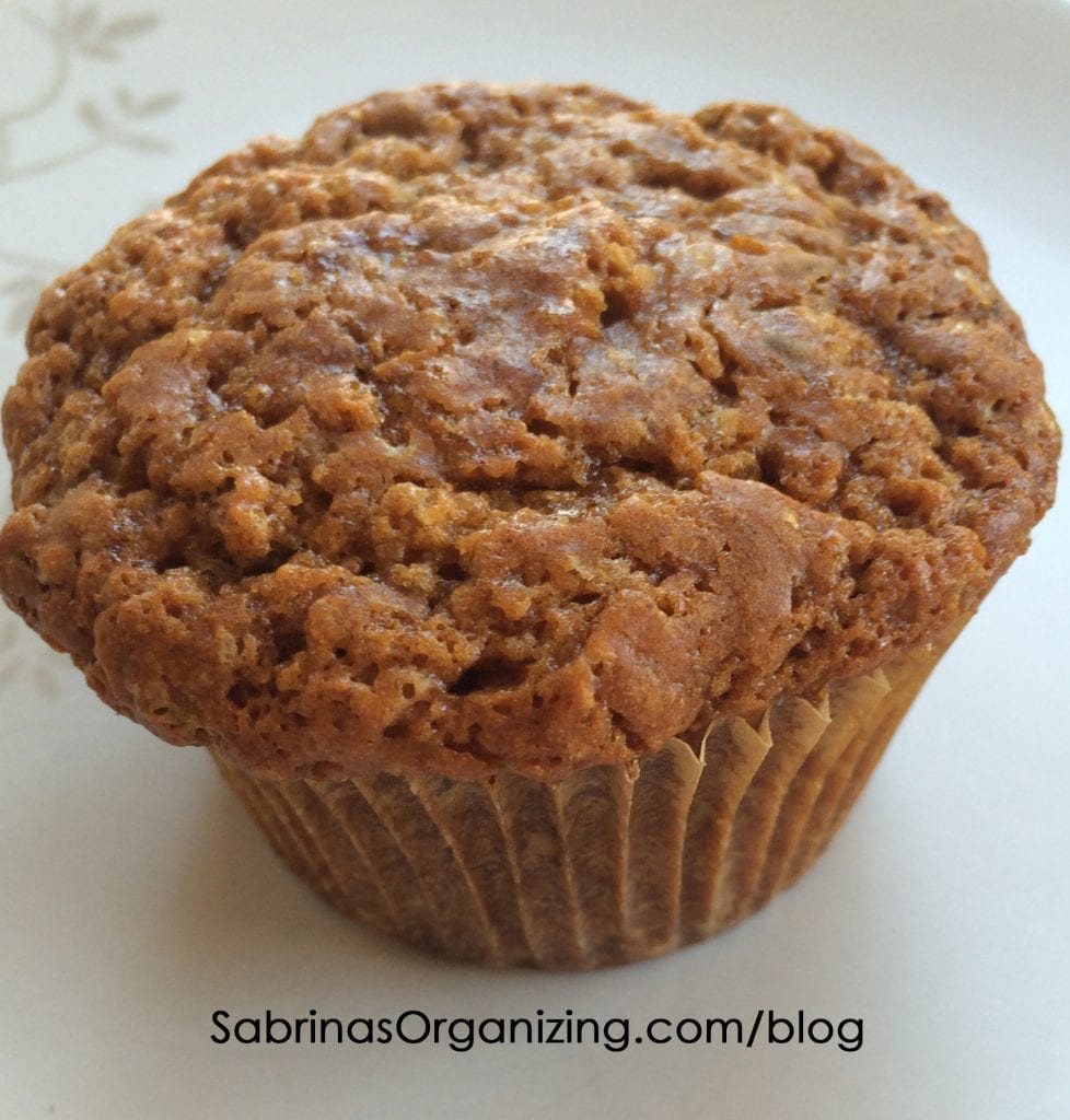 banana walnut muffin