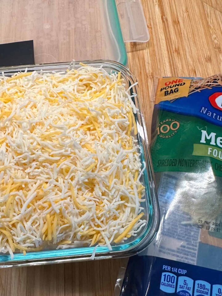 Pour in the cheese to store