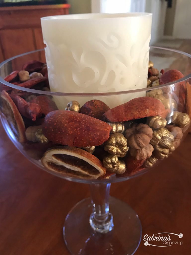 How to make an Easy DIY Holiday Centerpiece for all Seasons