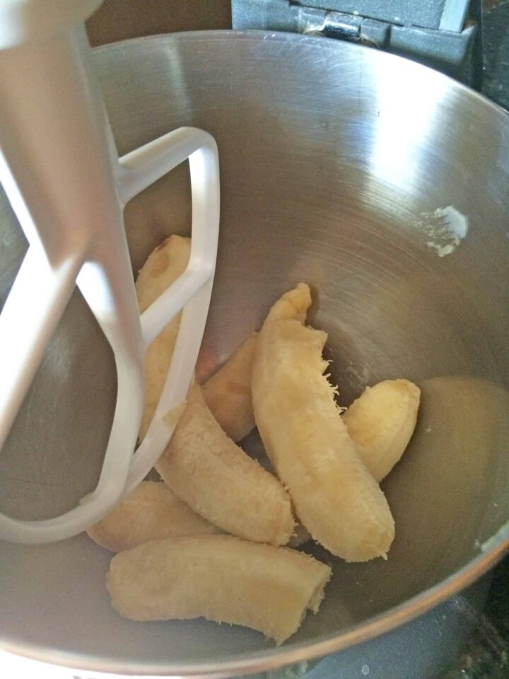 Mashed bananas in a mixer