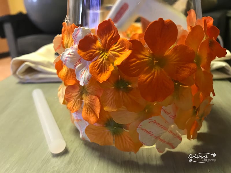 How to Make a Springtime Flower Vase