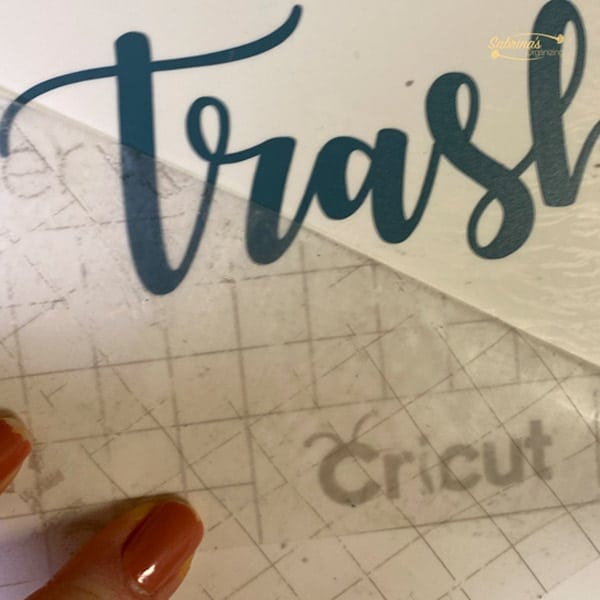 Transfer the letters on the transfer paper to the trash can