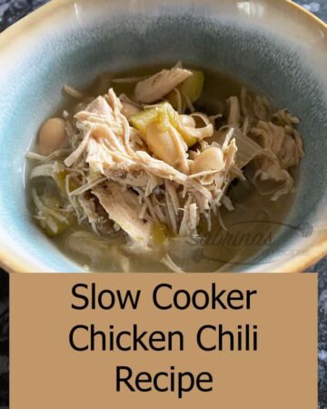 Slow Cooker Chicken Chili Recipe - featured image