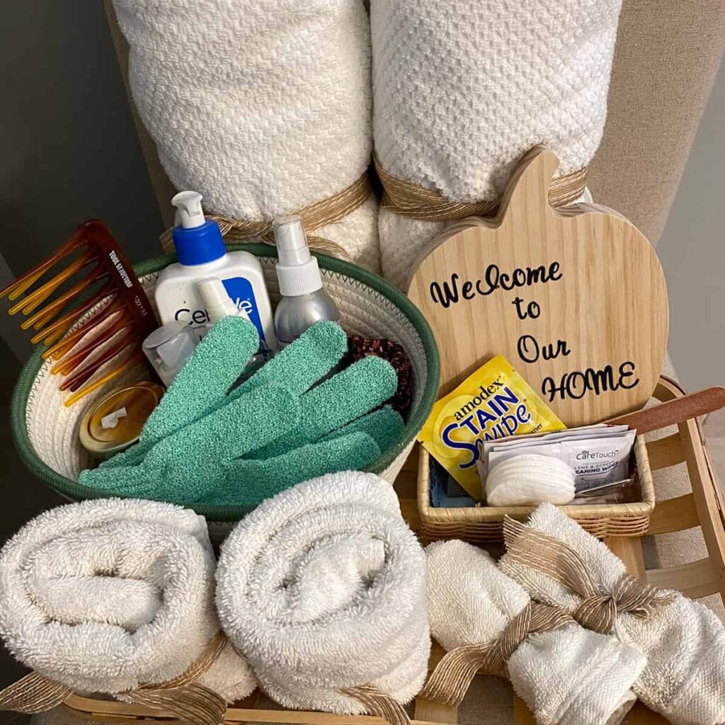 How To Make A Cute Guest Welcome Basket For The Holidays