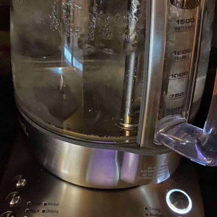 Boiling water in an electric tea kettle