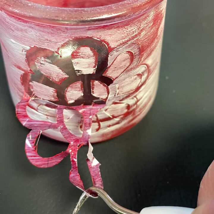 Remove stencil from jar