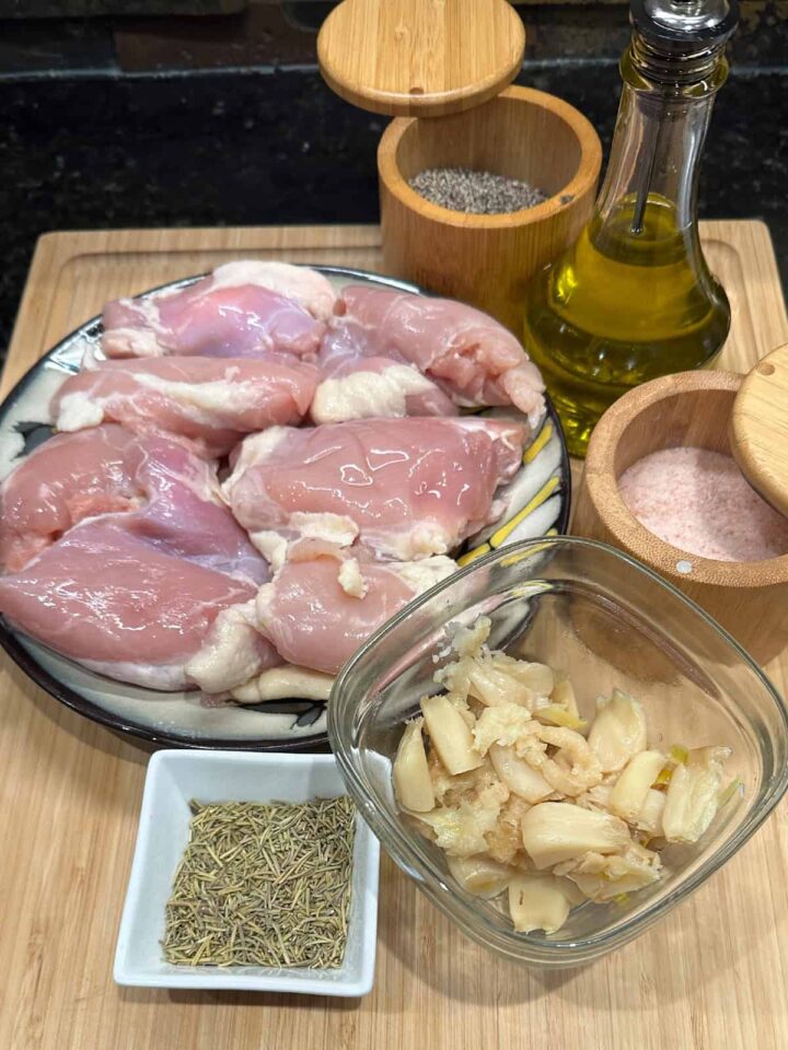 Roasted garlic chicken thighs ingredients