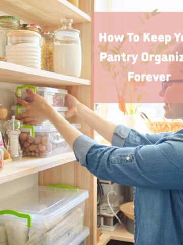 a person putting containers in a pantry shelf and the title at the top right corner of square image