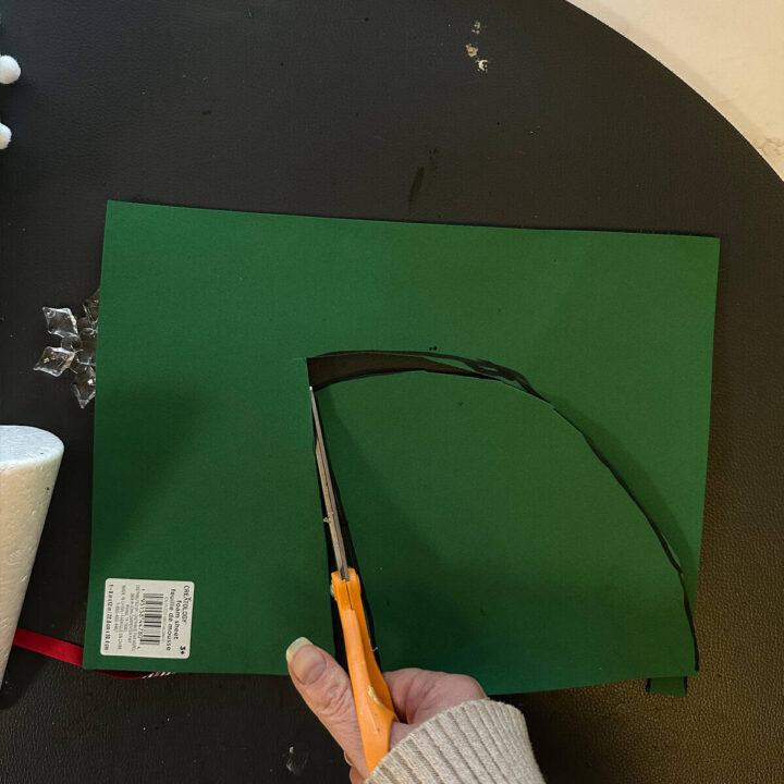 cut out the felt on the line drawn - square image