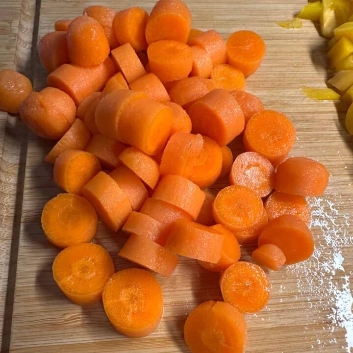 chopped carrots on a cutting board